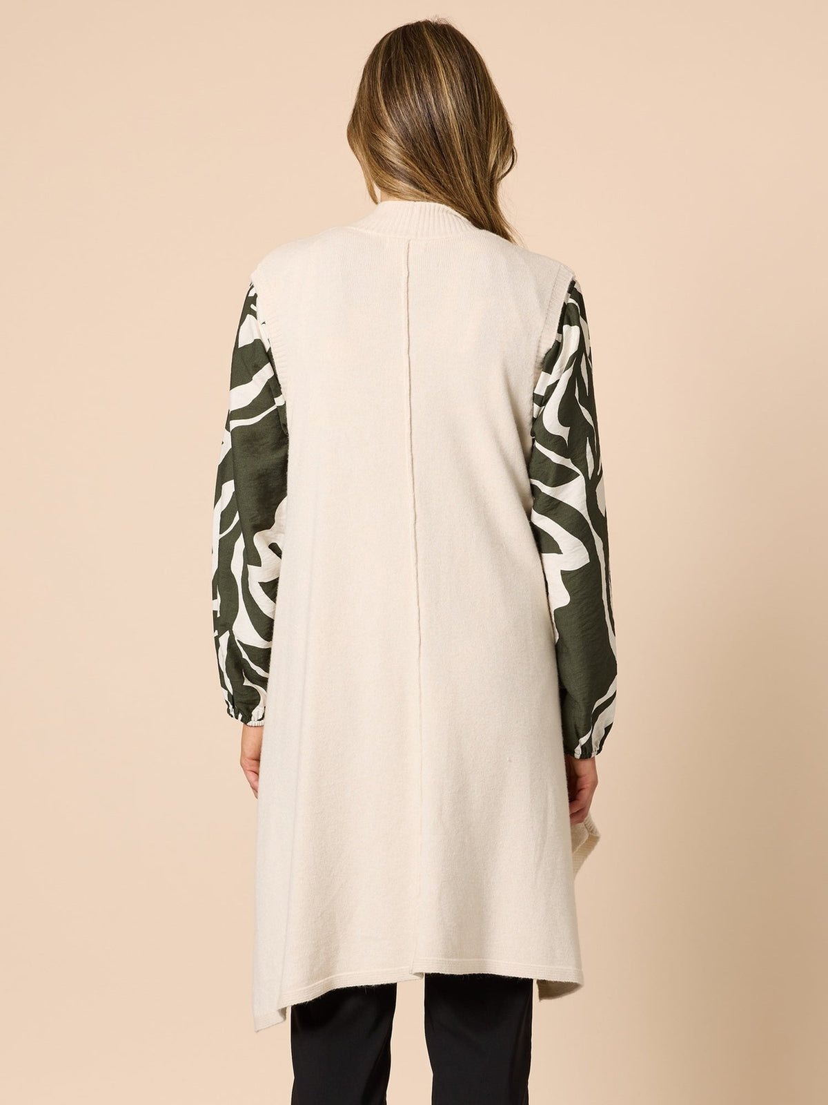 Clarity Casa Knit Vest (Light Natural)