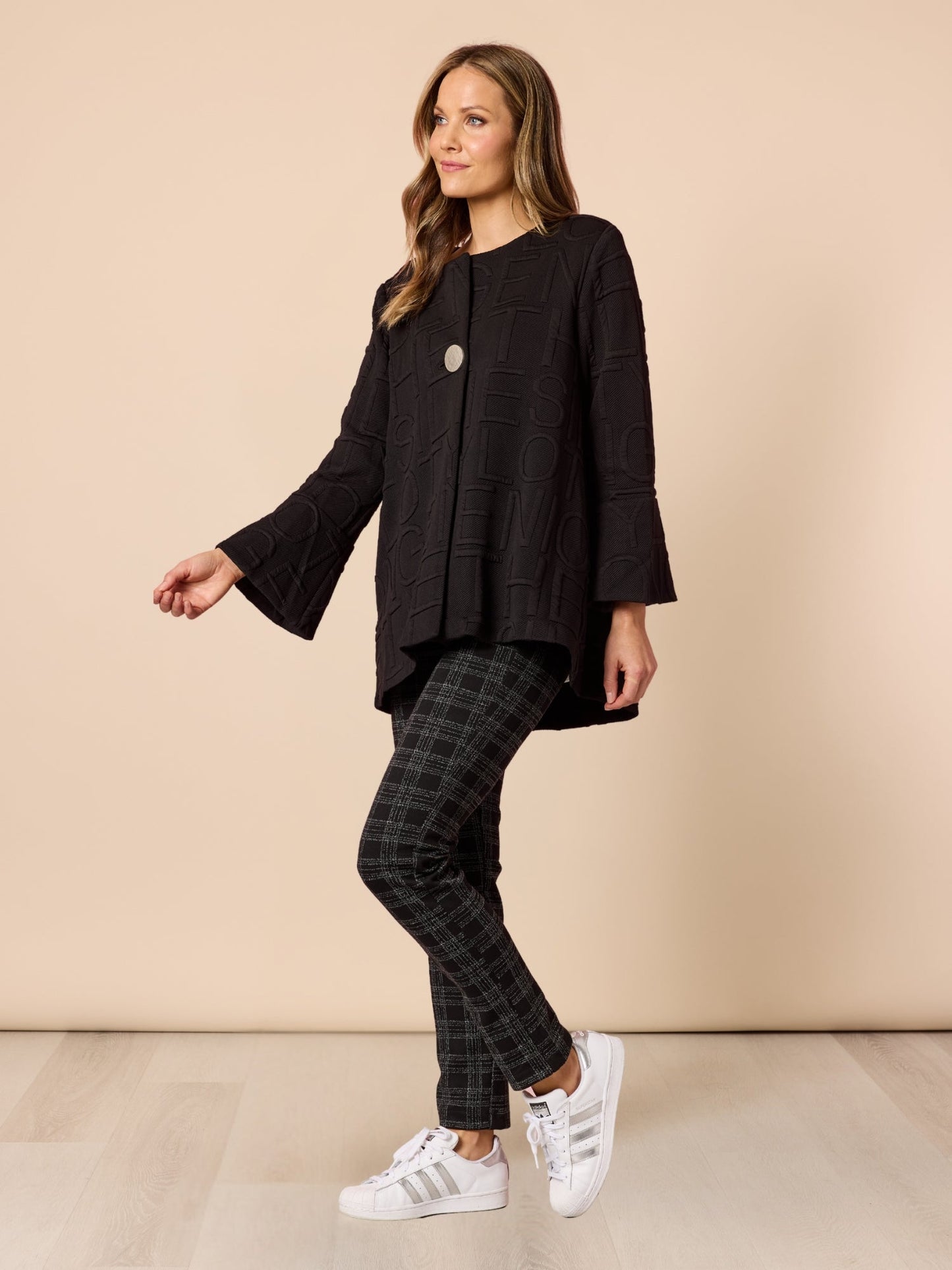 Clarity Script Jacket (Black)