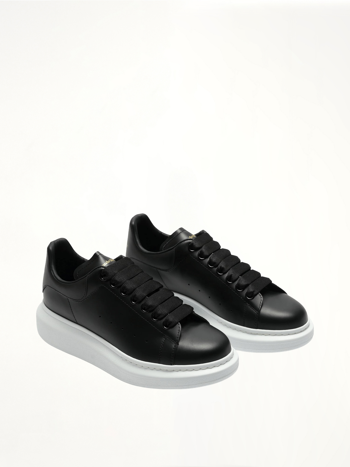 ALEXANDER MCQUEEN Larry Oversized Sneakers (Black)