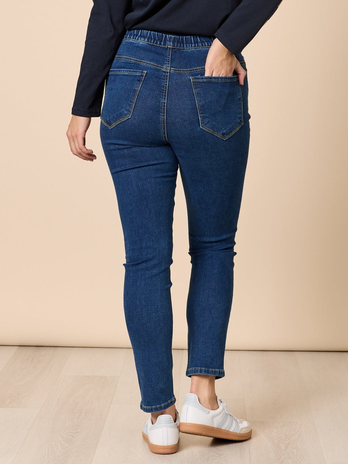 Threadz Chicago Jean (Dark Denim)