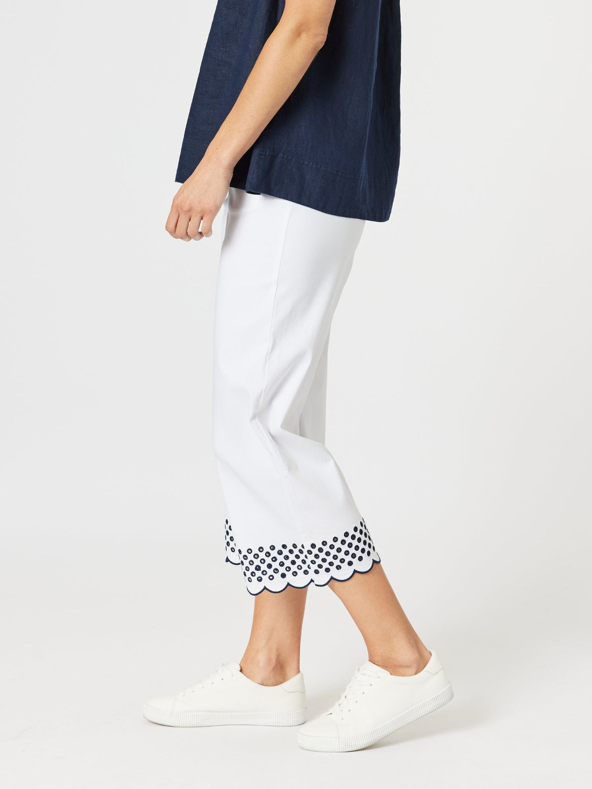 Gordon Smith Scallop Hem Pant (White/Navy)