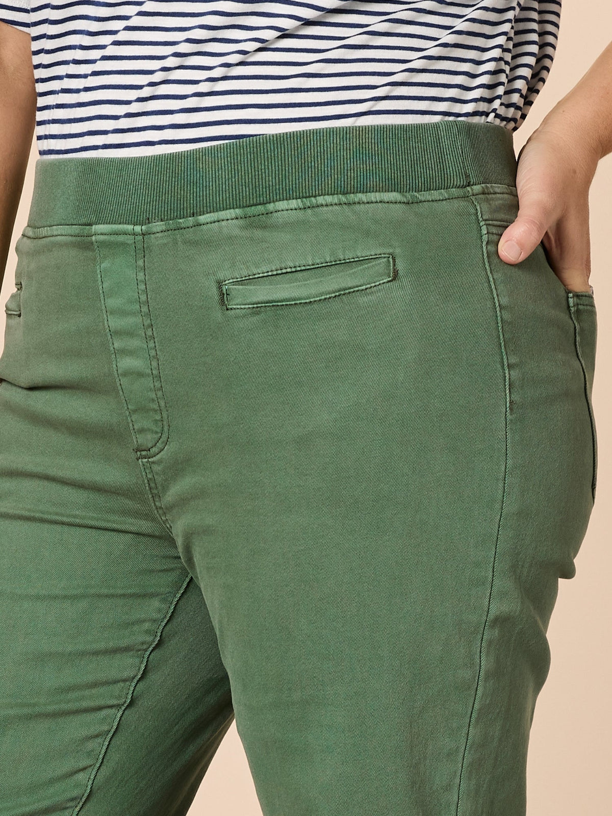 Threadz Maddy Pull on Wide Leg Jean (Khaki)