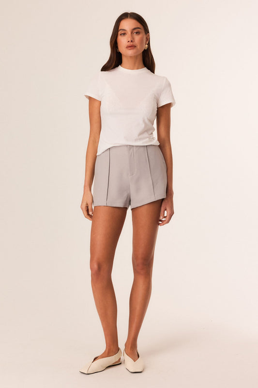 Image of a model wearing Shorts. Productname: SNDYS PRESTON SHORTS in Grey colour by brand - SNDYS