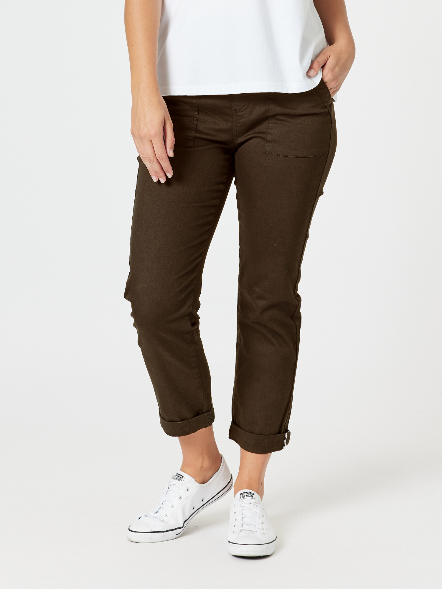 Image of a model wearing Pants. Product name - New Isabella Pant Chocolate in Chocolate colour by brand - Threadz