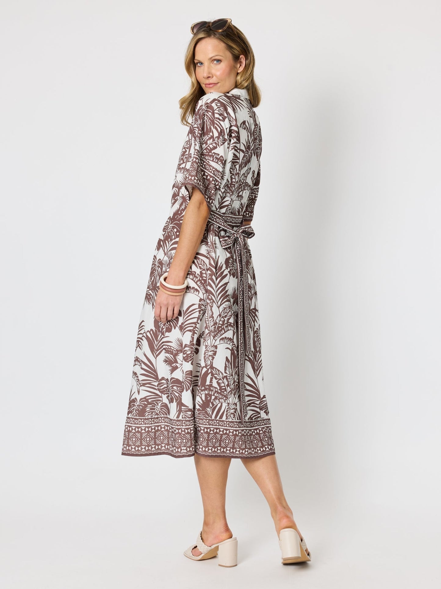 Hammock & Vine Palm Cove Shirt Dress (Espresso White)