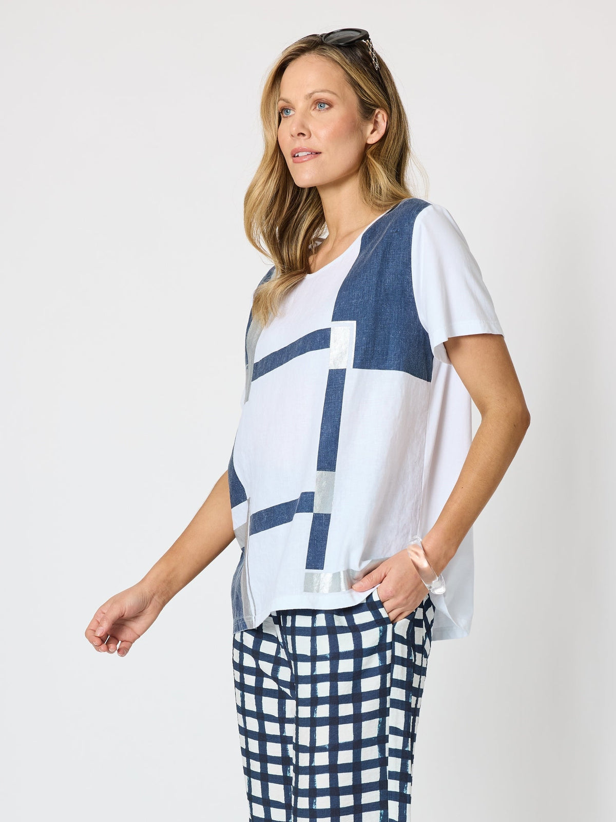 Clarity Geometric Top (White/Silver)
