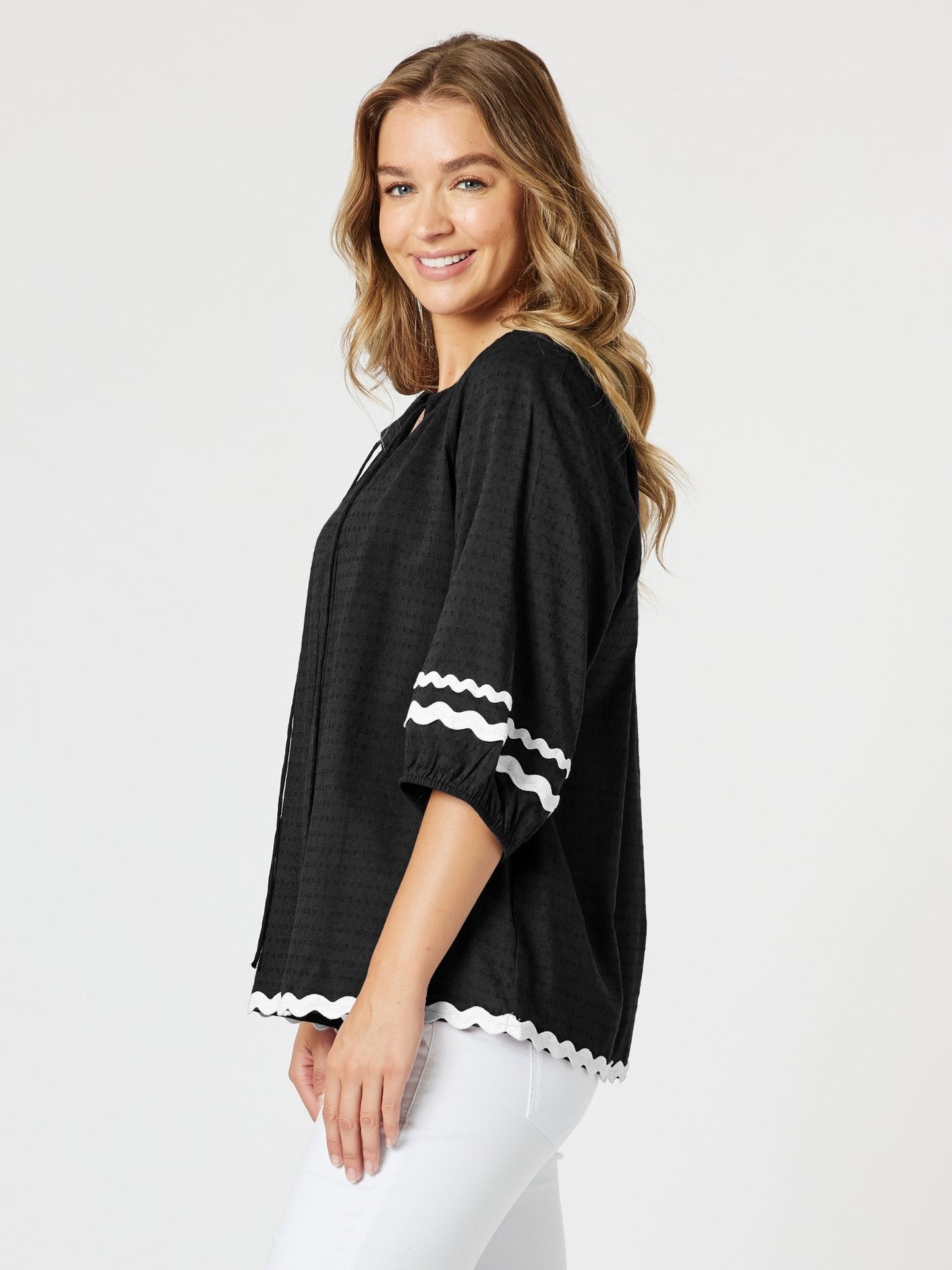 Threadz Ric Rac Top (Black)
