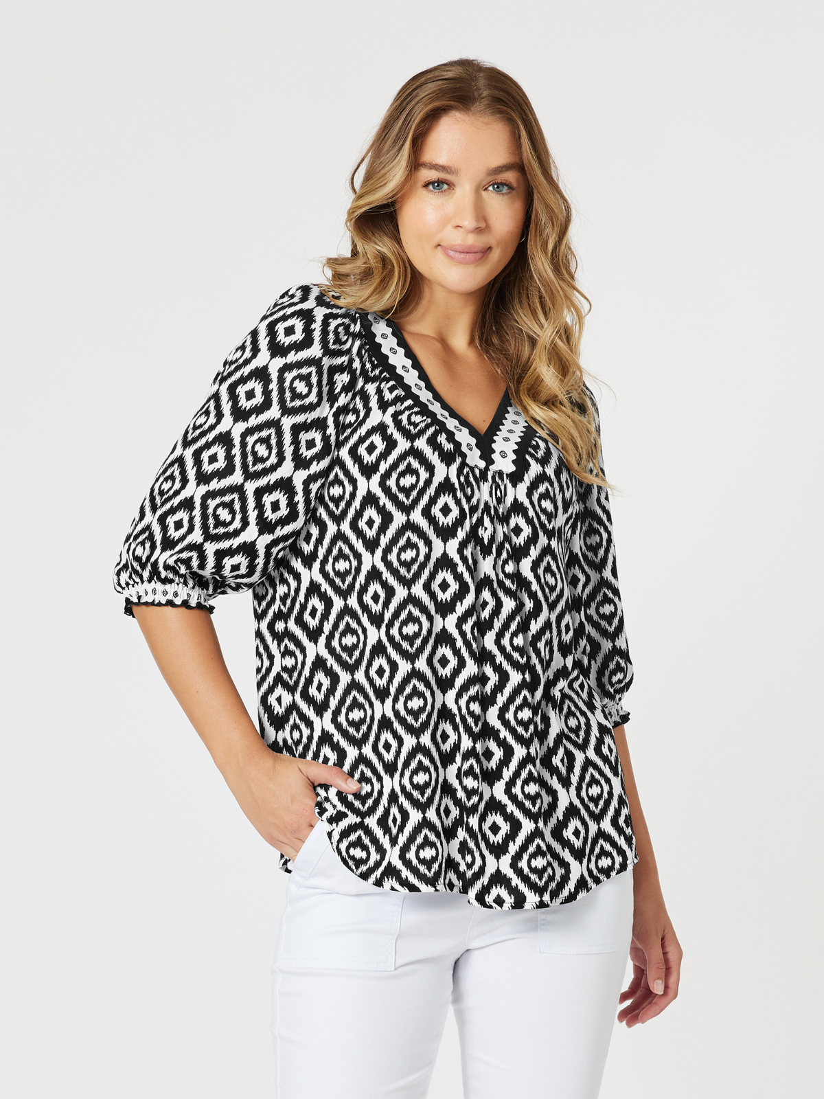Threadz Diamonds are Forever Top (Black/White)
