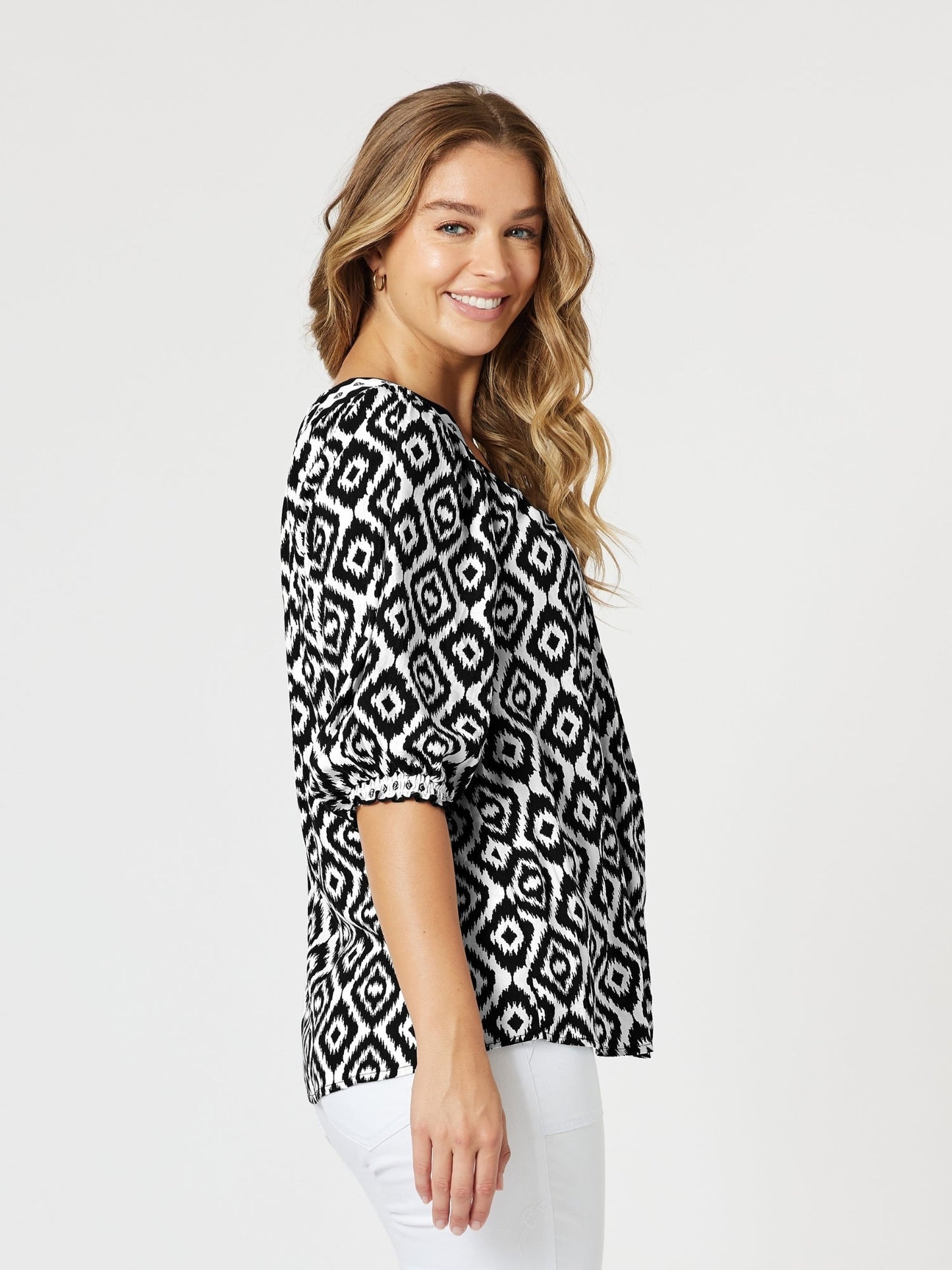 Threadz Diamonds are Forever Top (Black/White)