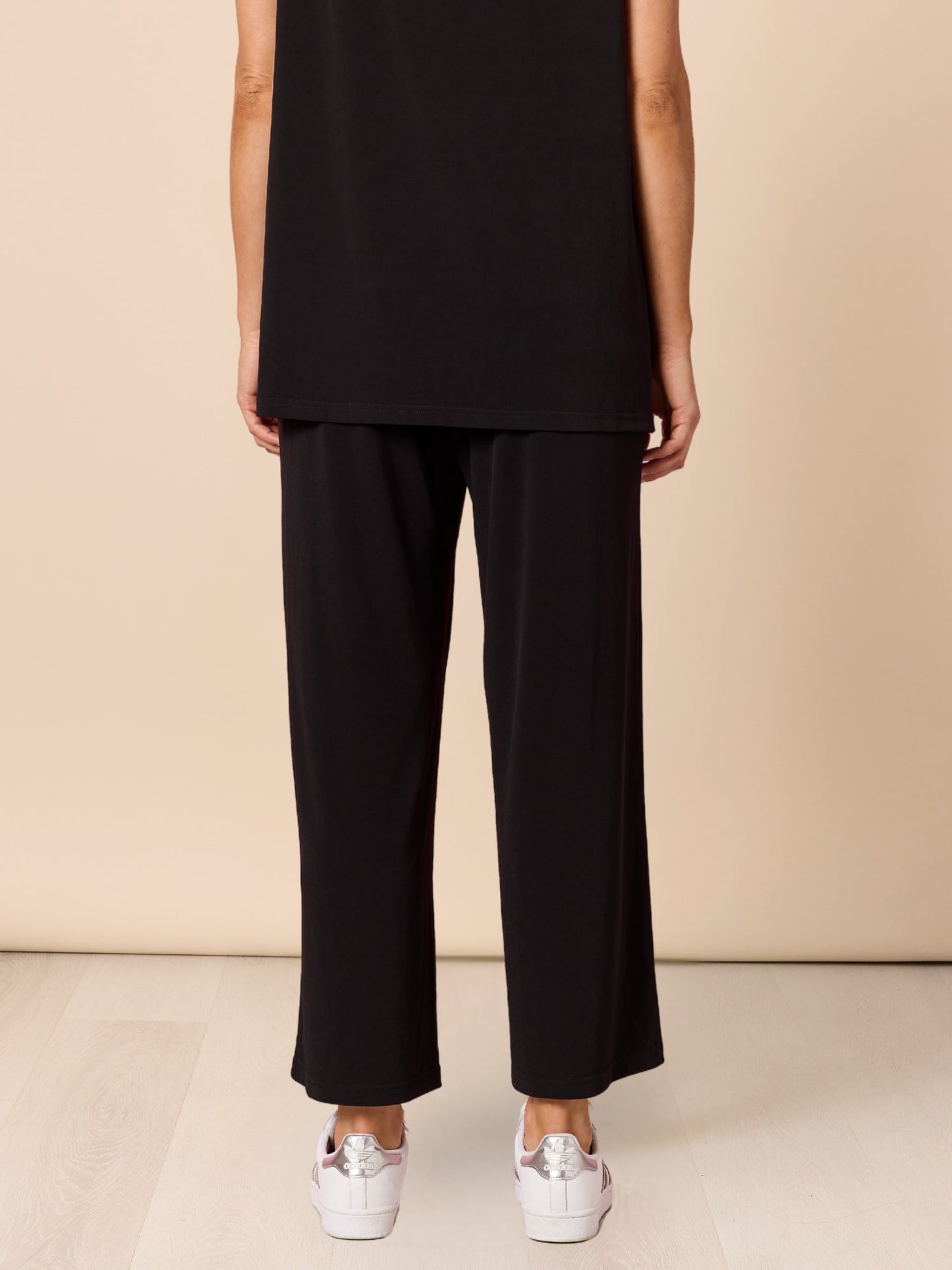 Clarity Traveller Wide Leg Pant (Black)