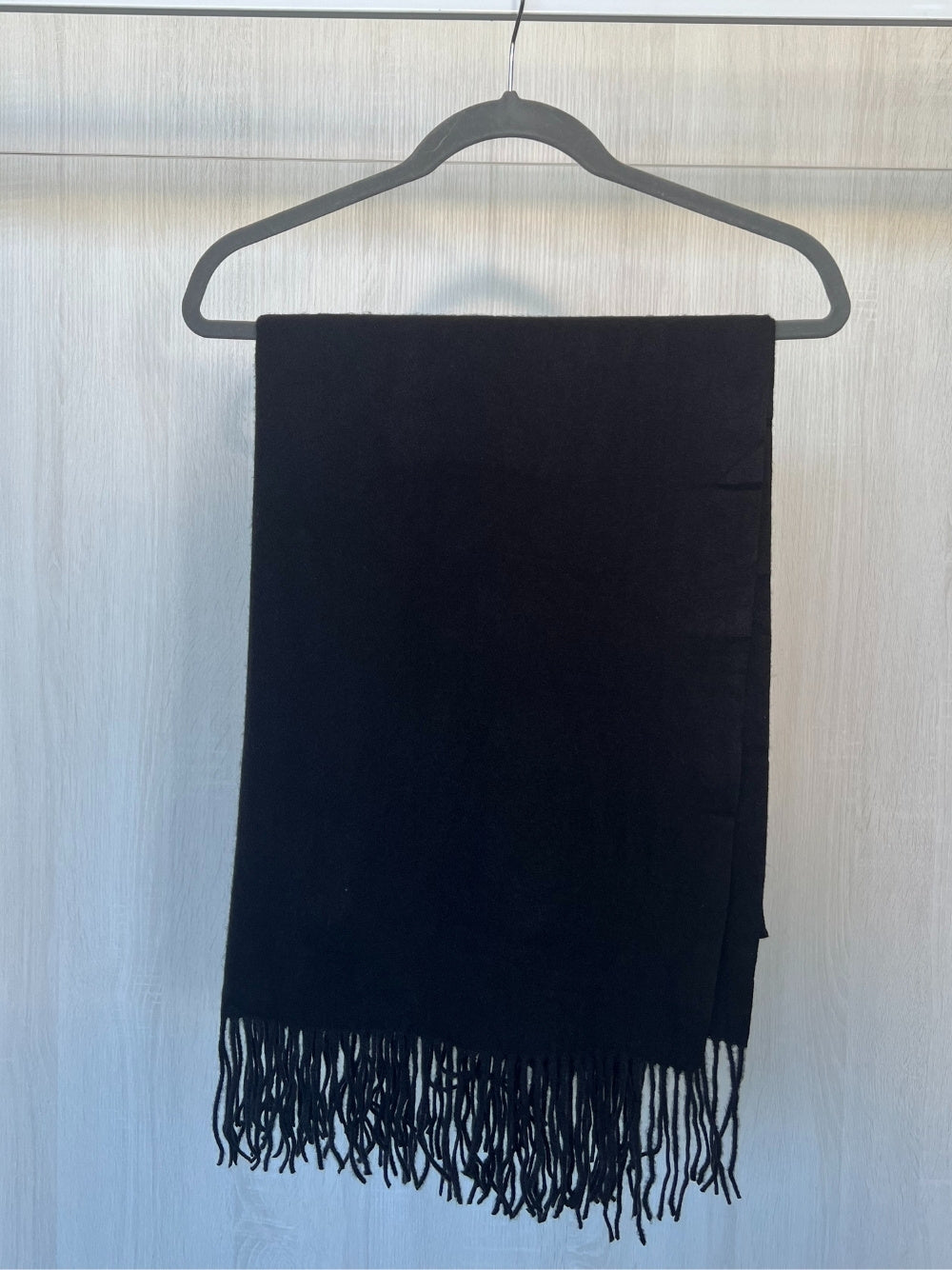 Threadz Cosy Fringe Scarf (Black)