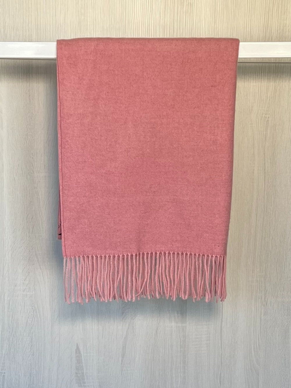 Threadz Cosy Fringe Scarf (Pink)