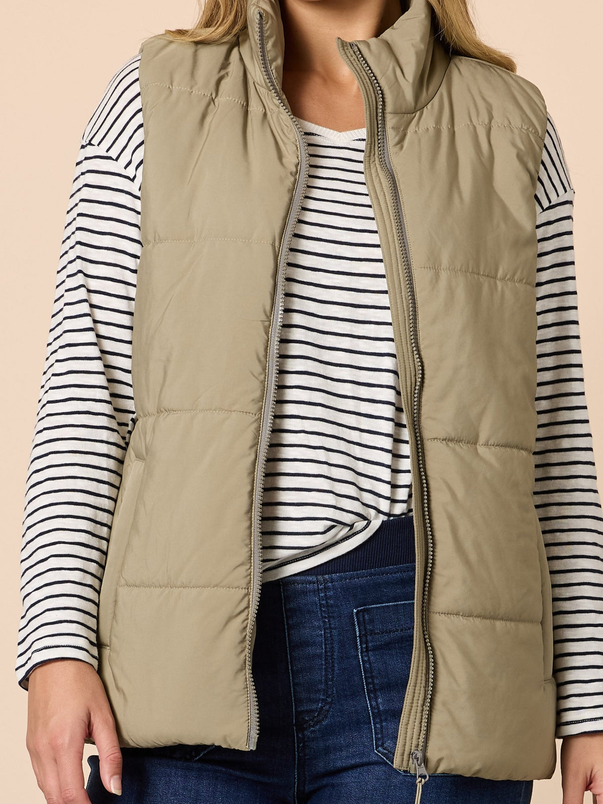 Threadz The Alpine Vest (Khaki)