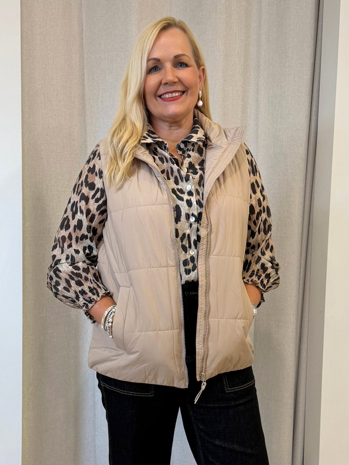 Threadz The Alpine Vest (Natural)