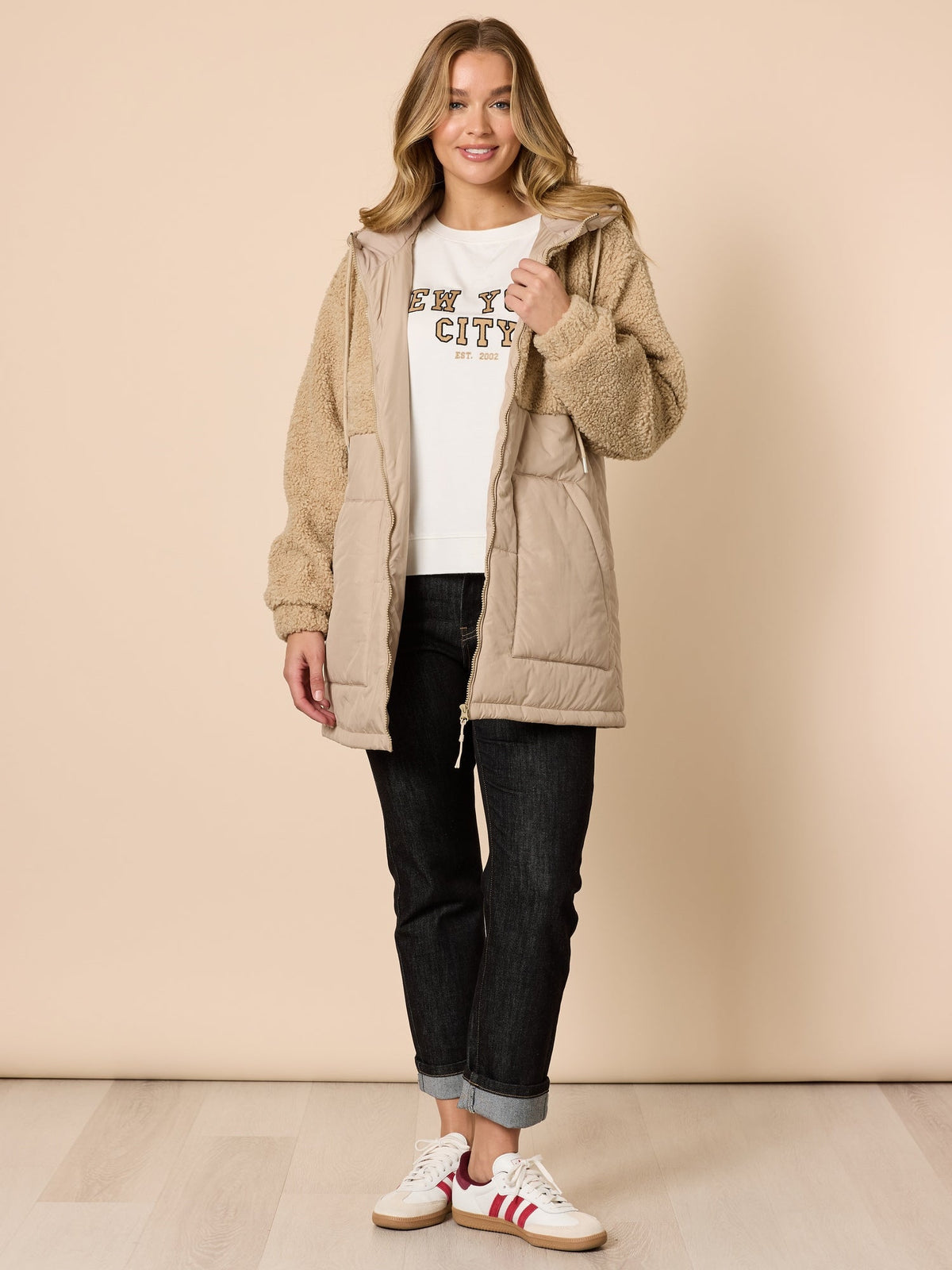 Threadz Urban City Logo Top (Ivory)