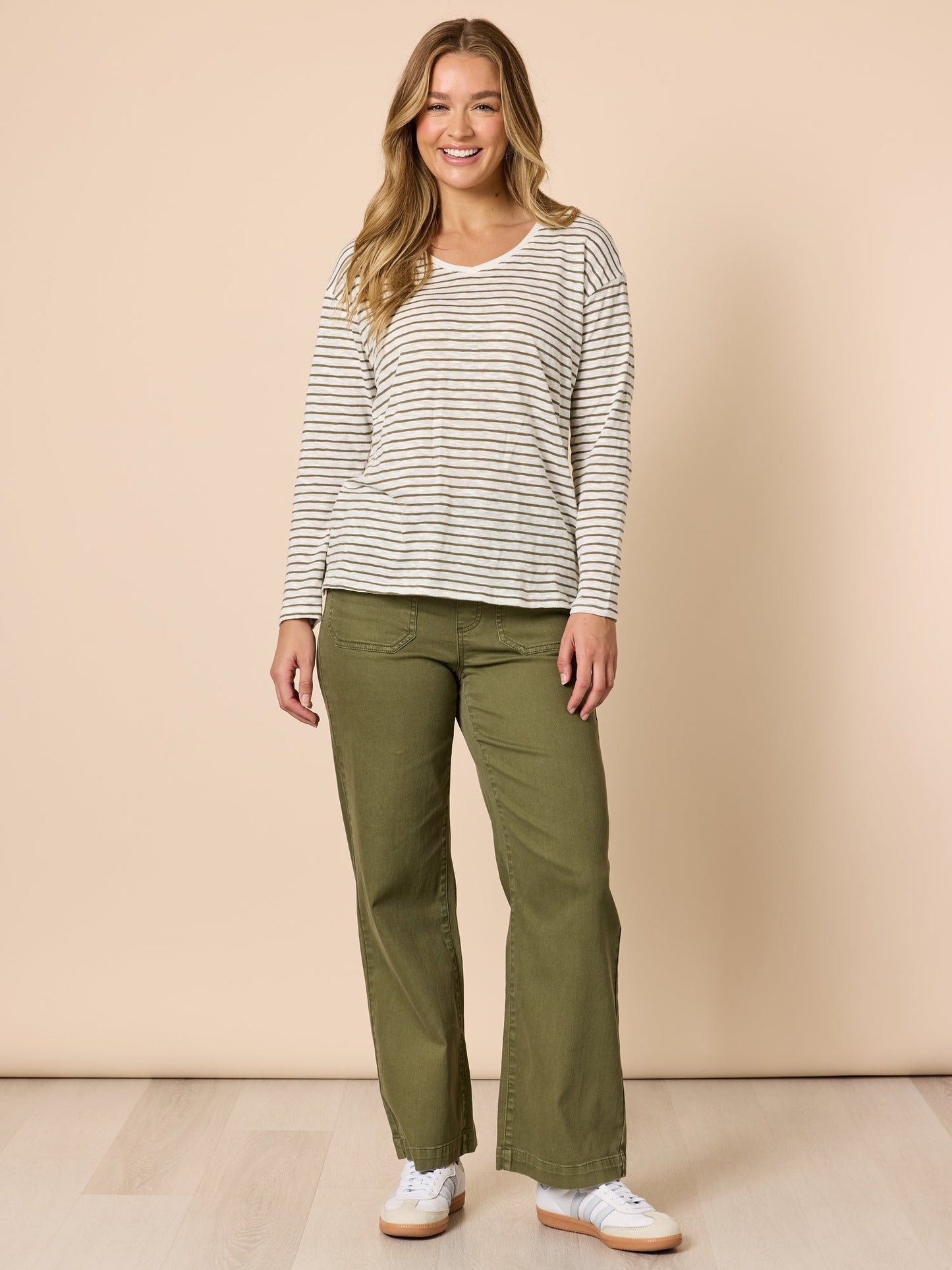 Threadz Carpenter Stretch Wide Leg Jean (Khaki)