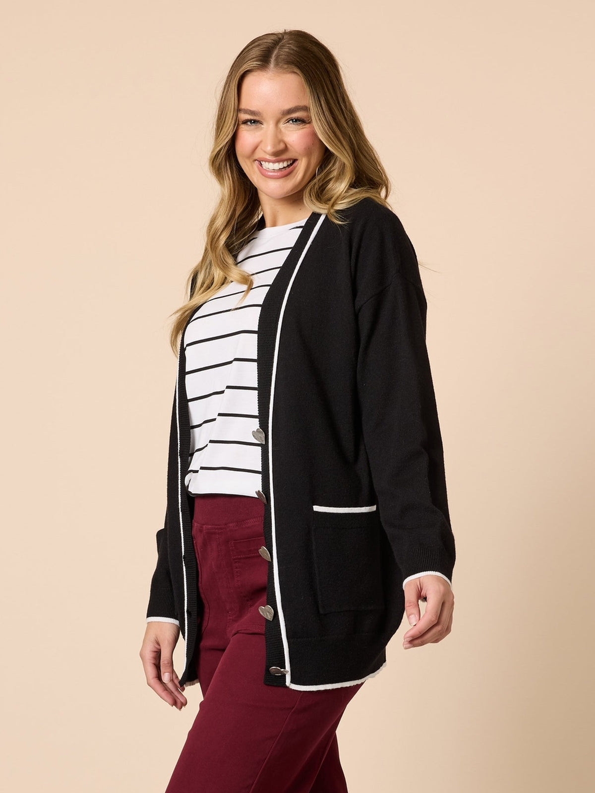 Threadz Slalom Heart Cardi (Black)