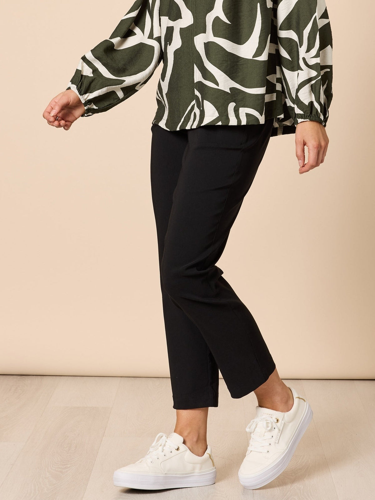 Threadz Evie Stretch Pant (Black)