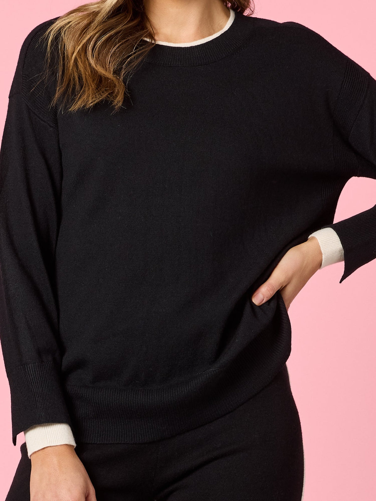 Hammock & Vine Sofia Knit (Black/Ivory)