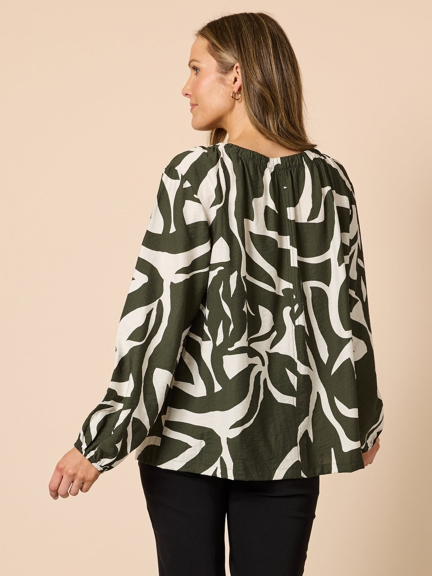 Clarity Lyon Print Top (Khaki Ivory)