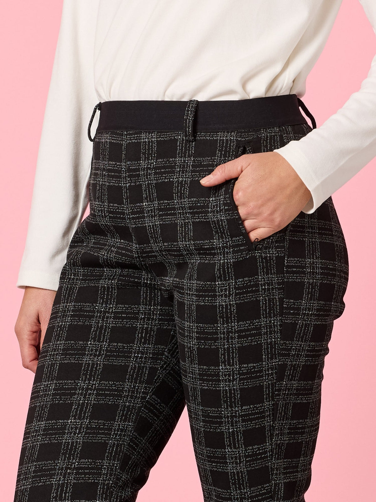 Clarity Cannes Check Pant (Black)