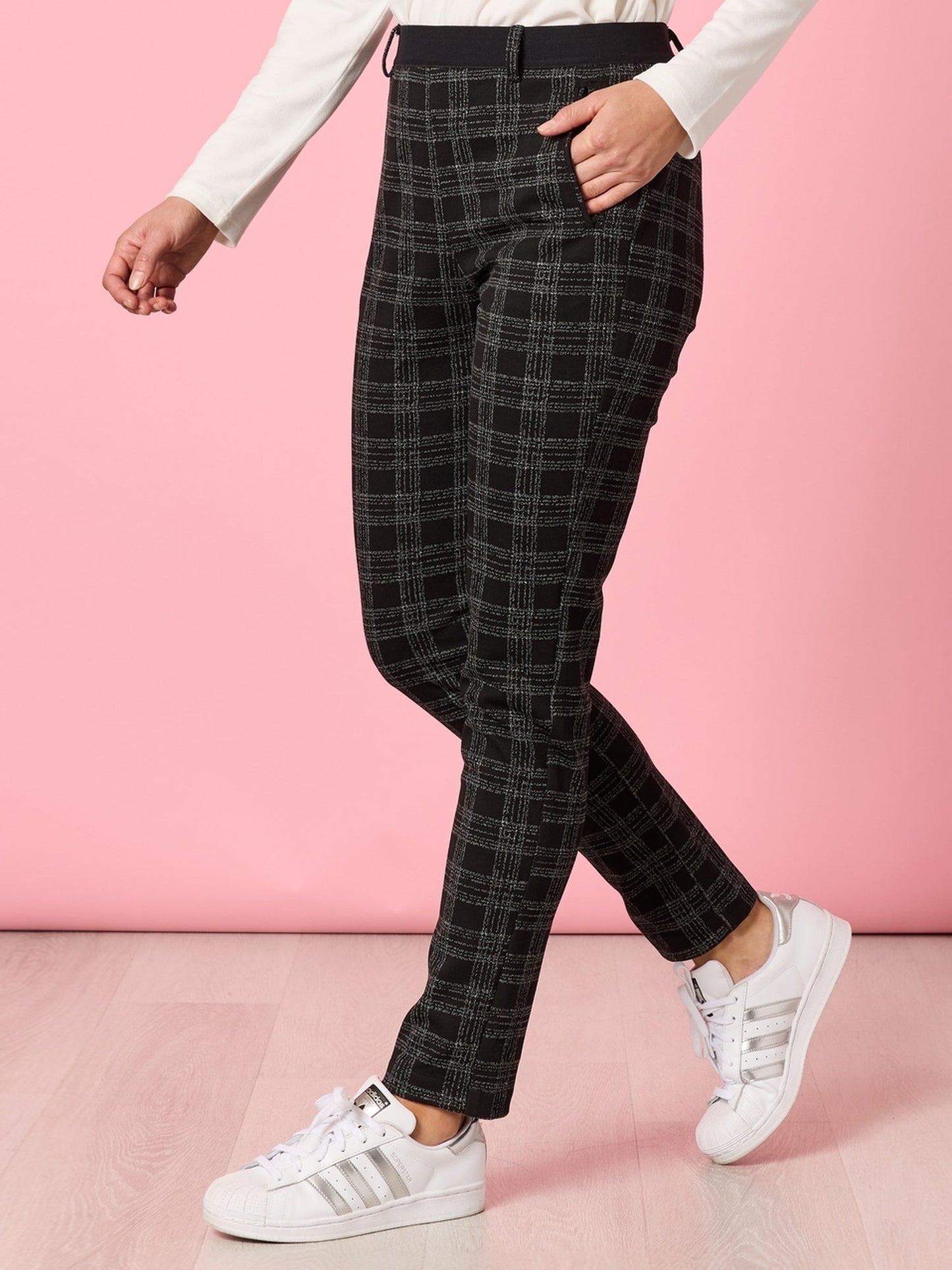 Clarity Cannes Check Pant (Black)