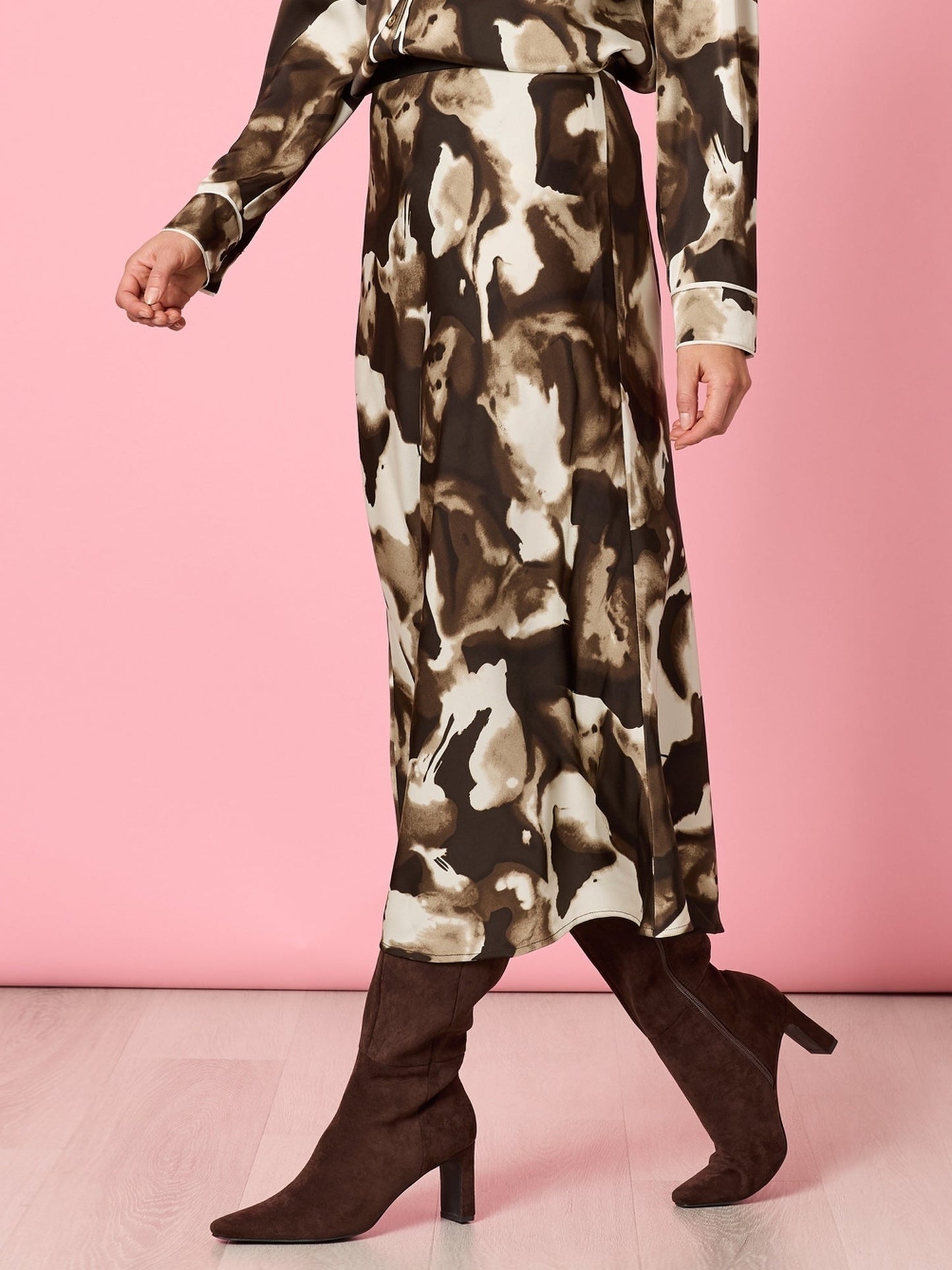 Hammock & Vine Venice Print Skirt (Espresso Multi)