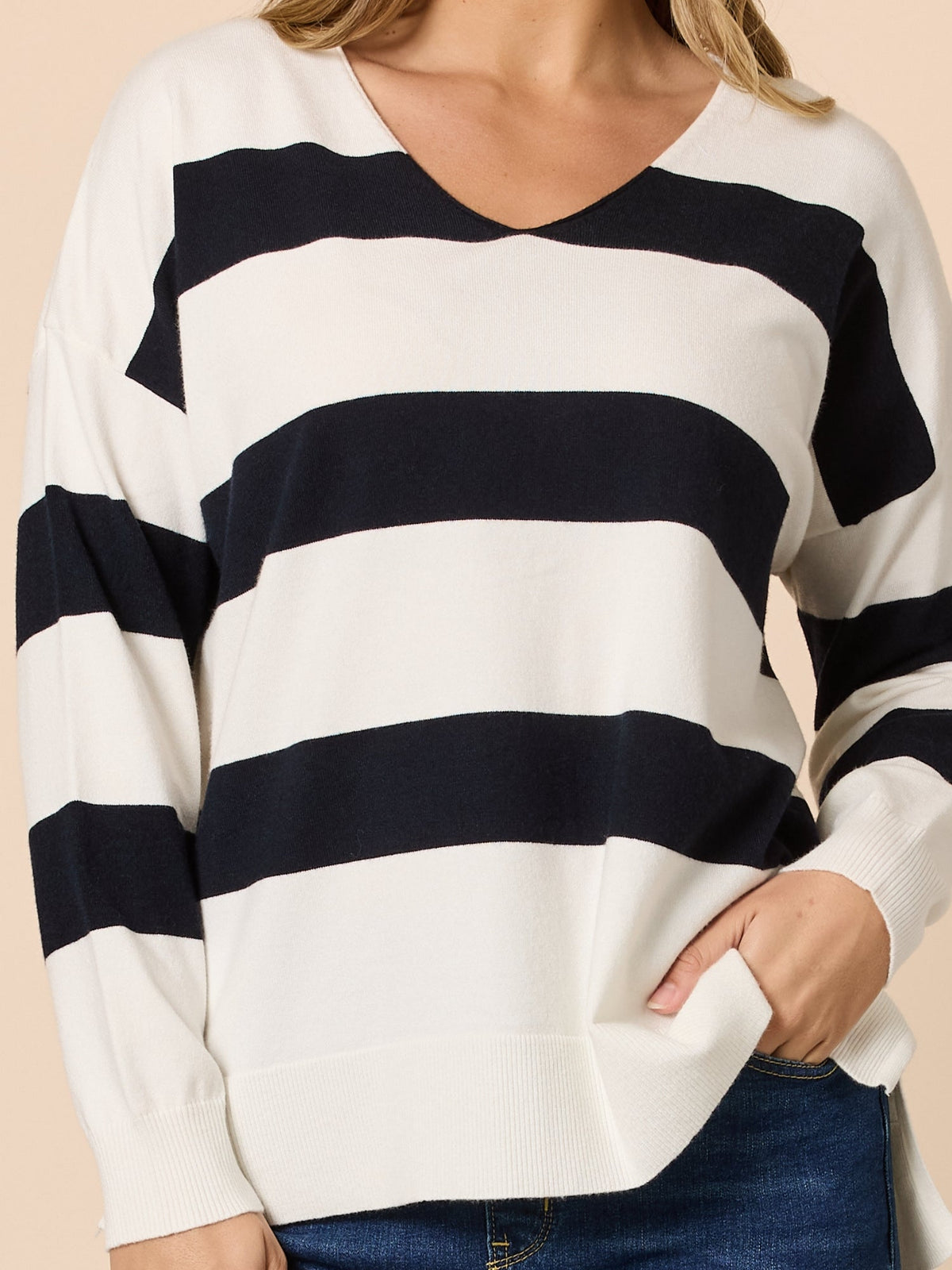 Threadz Crew Stripe Knit (Navy/Ivory)