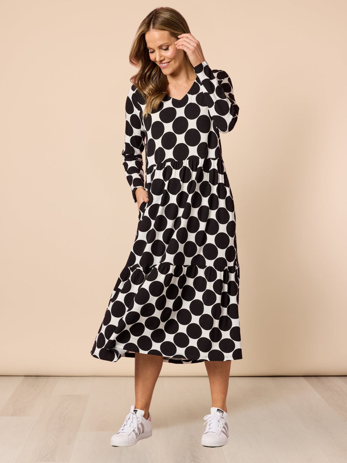 Clarity Tres Bien Dress (Black/White)