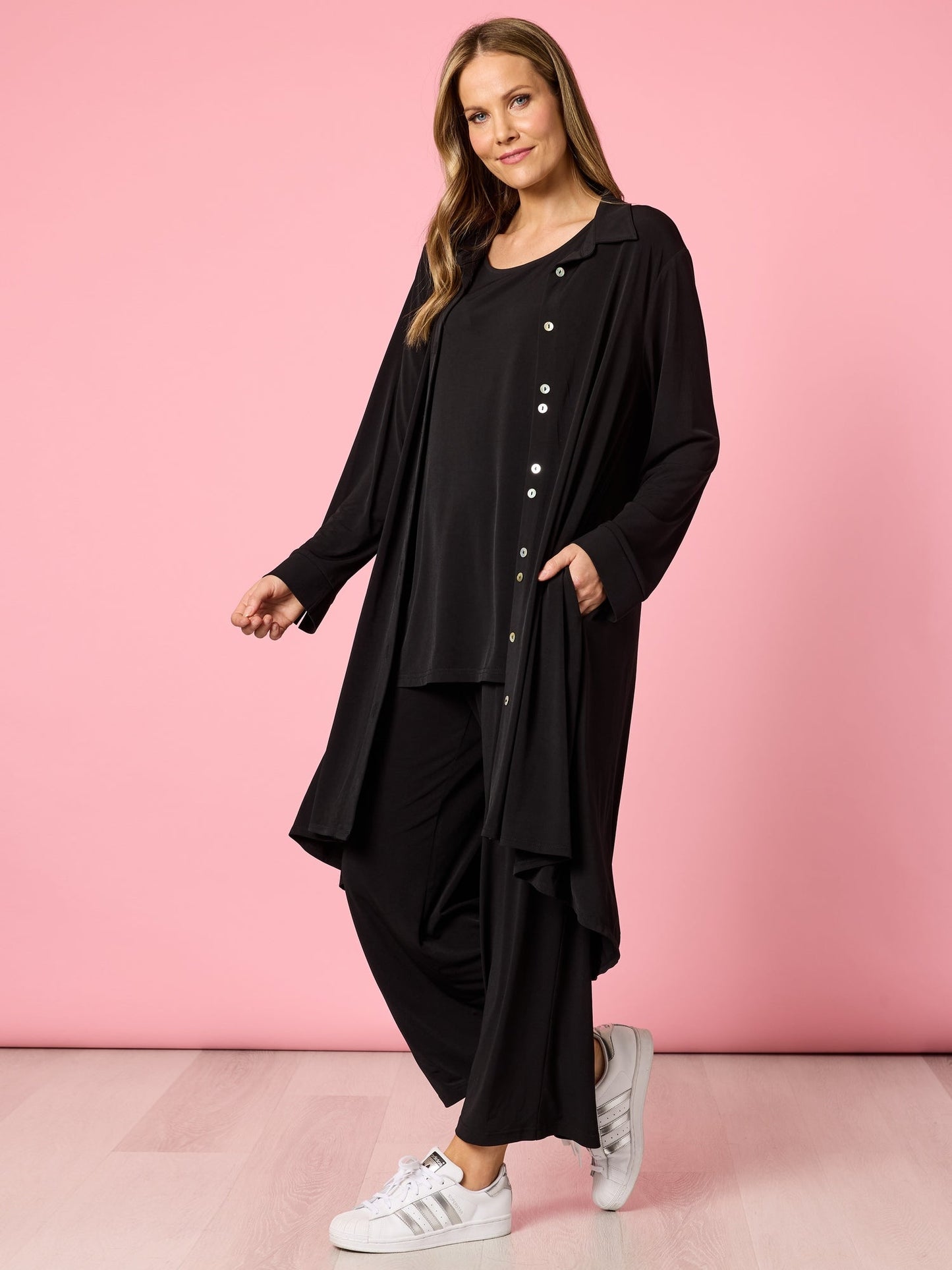 Clarity Traveller Longline Cardigan (Black)