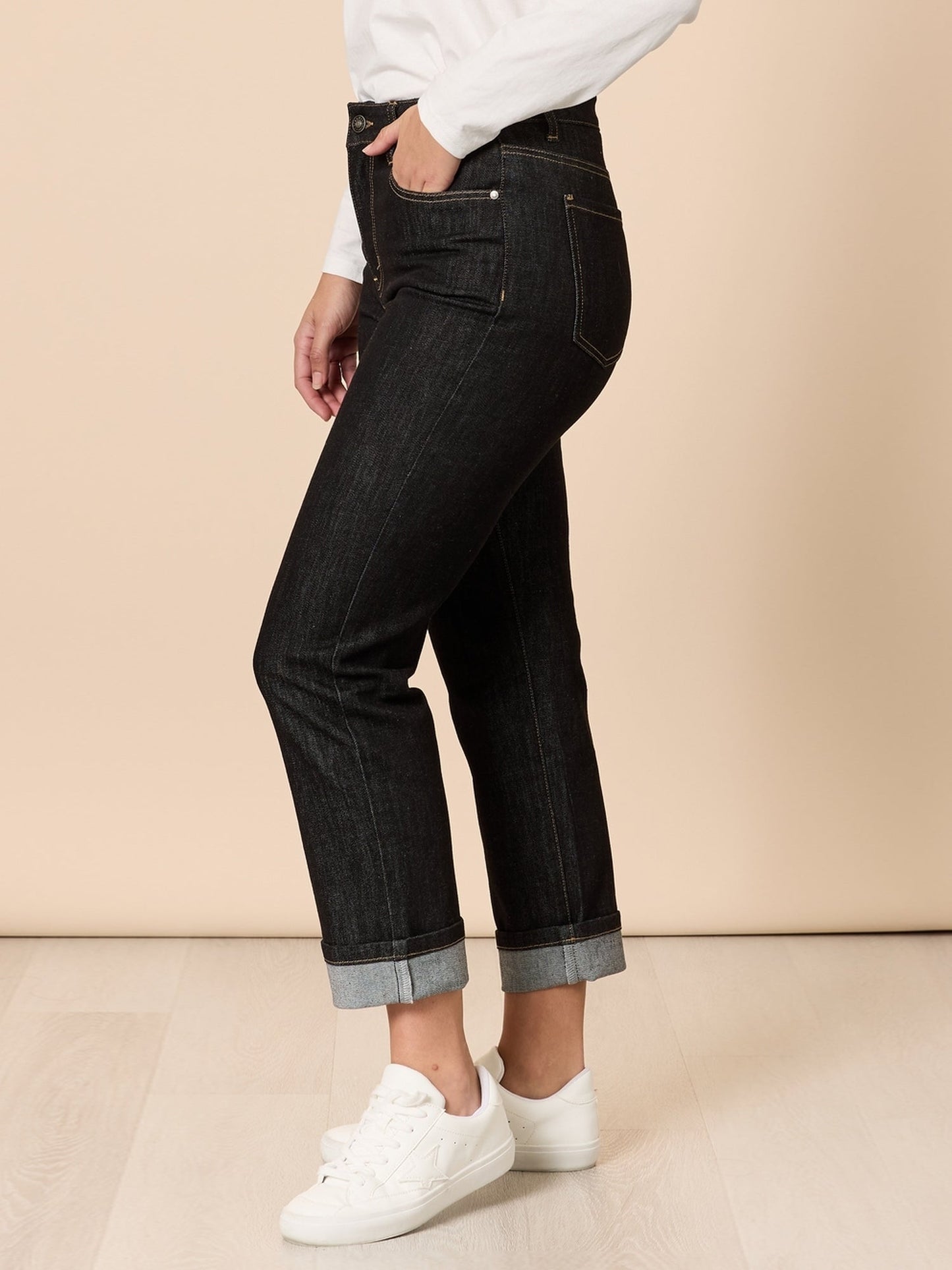 Threadz The Retro Cuff Straight Leg Jean (Black)