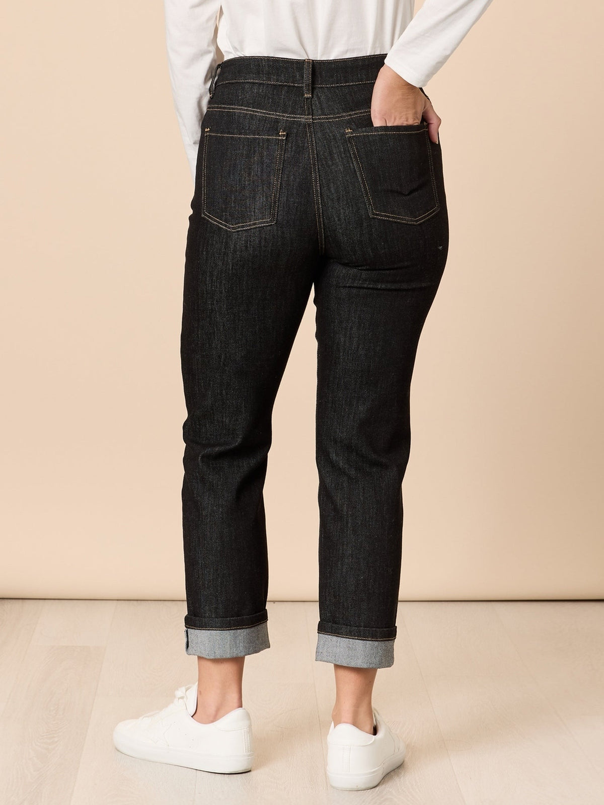 Threadz The Retro Cuff Straight Leg Jean (Black)