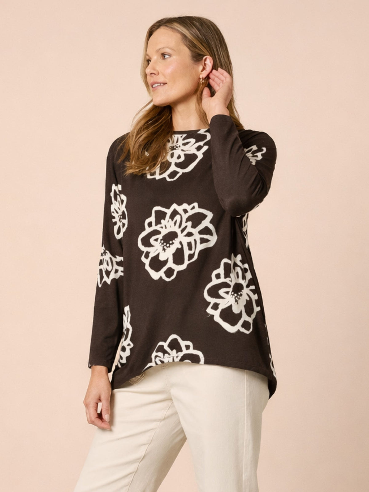 Clarity Florentine Top (Coffee Ivory)