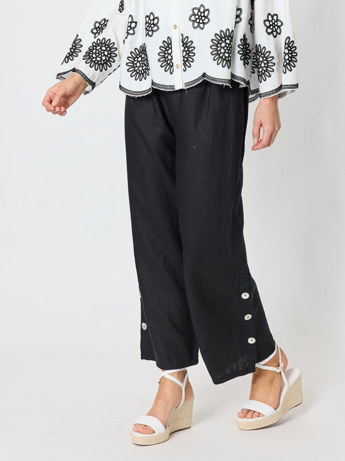 Hammock & Vine Bayview Wide Leg Linen Pant (Black)