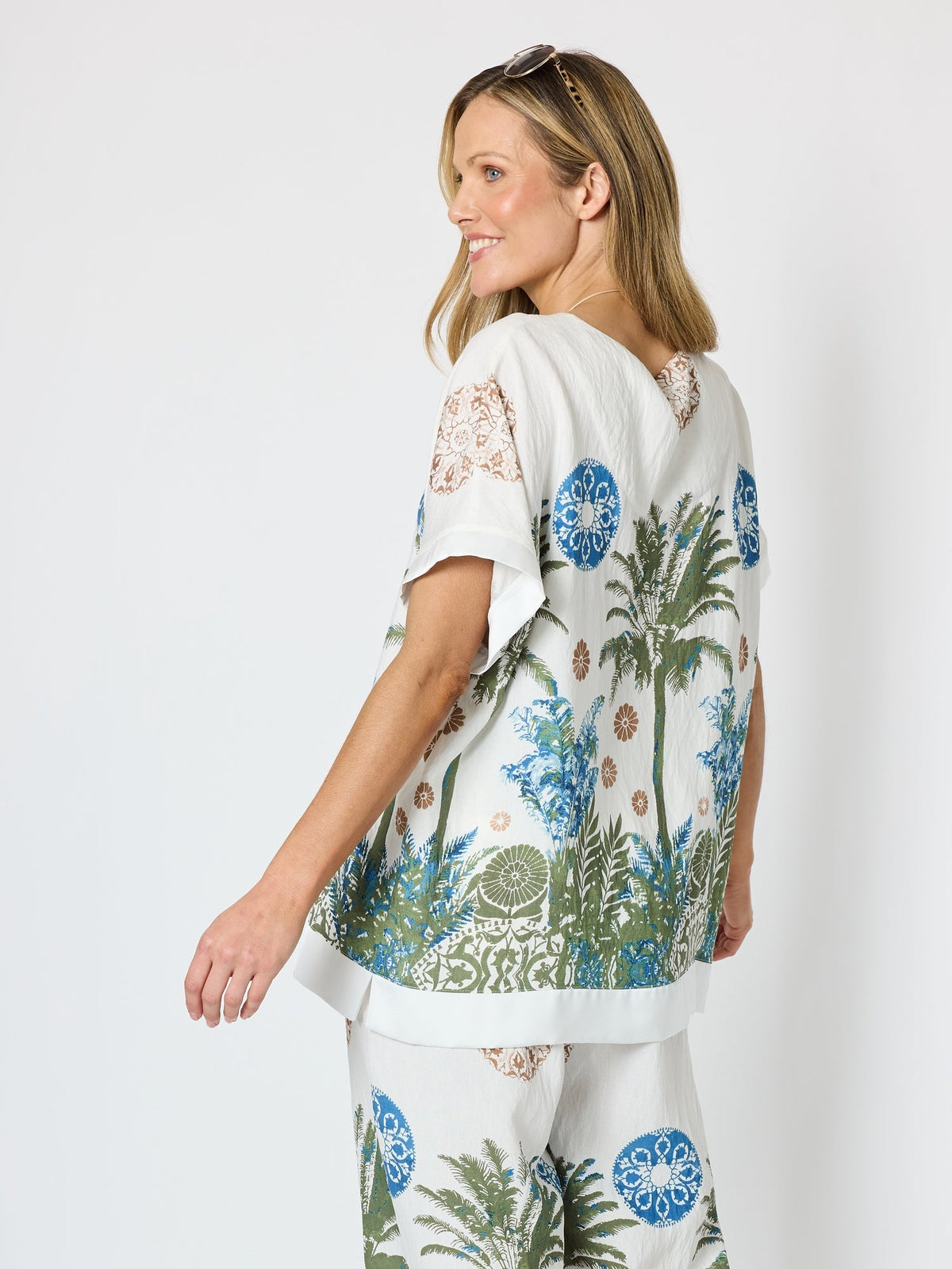 Clarity Escape Print Top (Fern Multi)