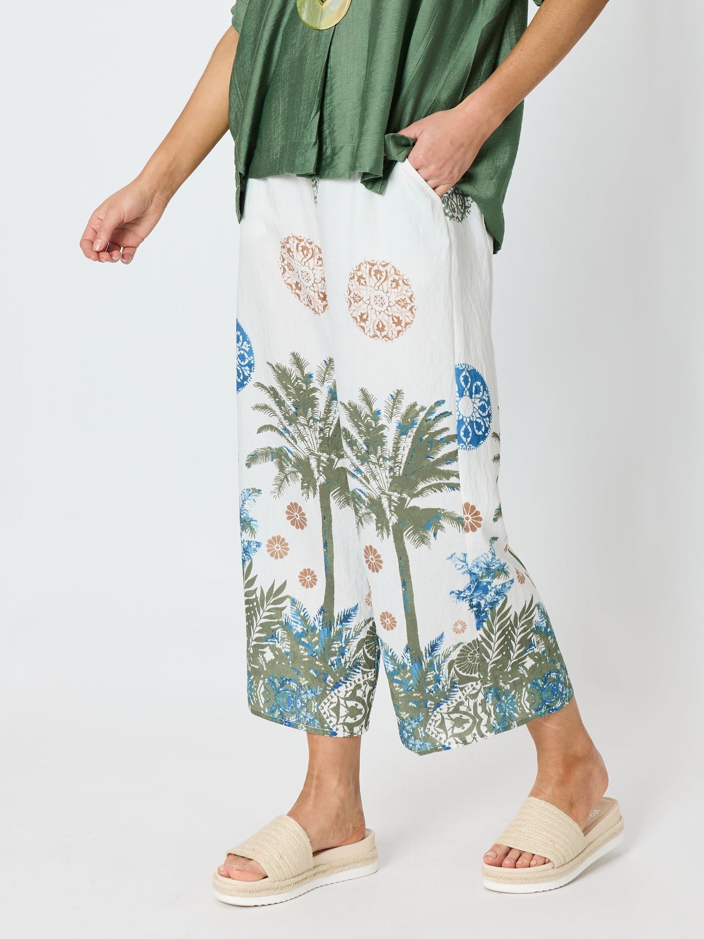 Clarity Escape Print Wide Leg Pant (Fern Multi)
