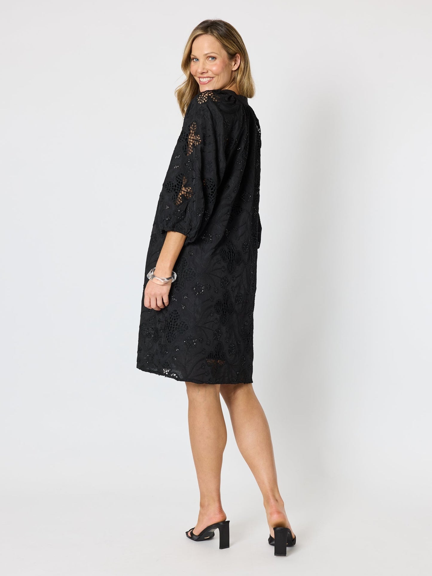 Hammock & Vine Carmen Embroidered Lace Dress (Black)
