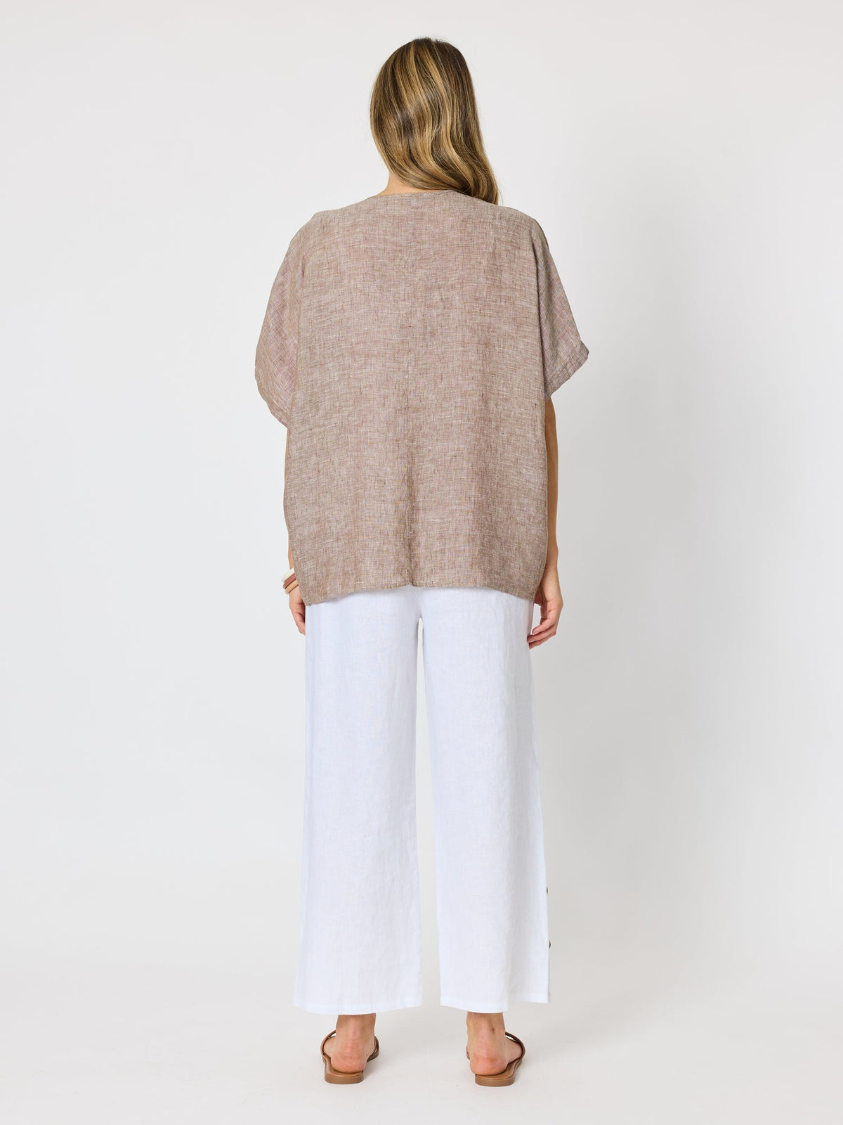 Hammock & Vine Haven Breeze Linen Top (Mocha)