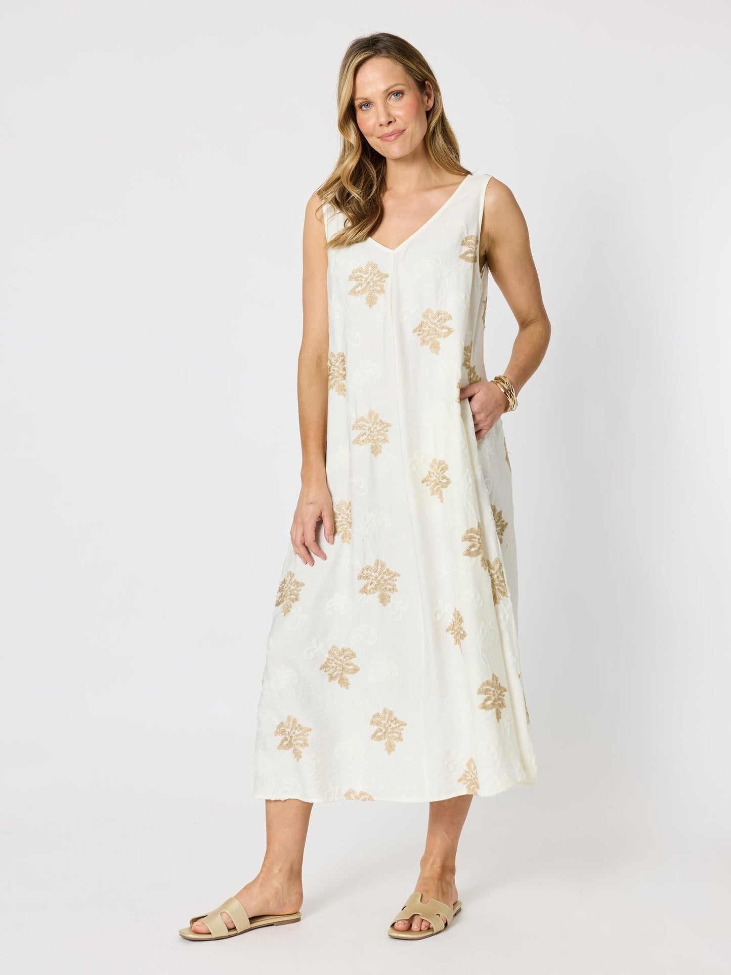 Hammock & Vine Island Breeze Embroidered Dress (Ivory Gold)