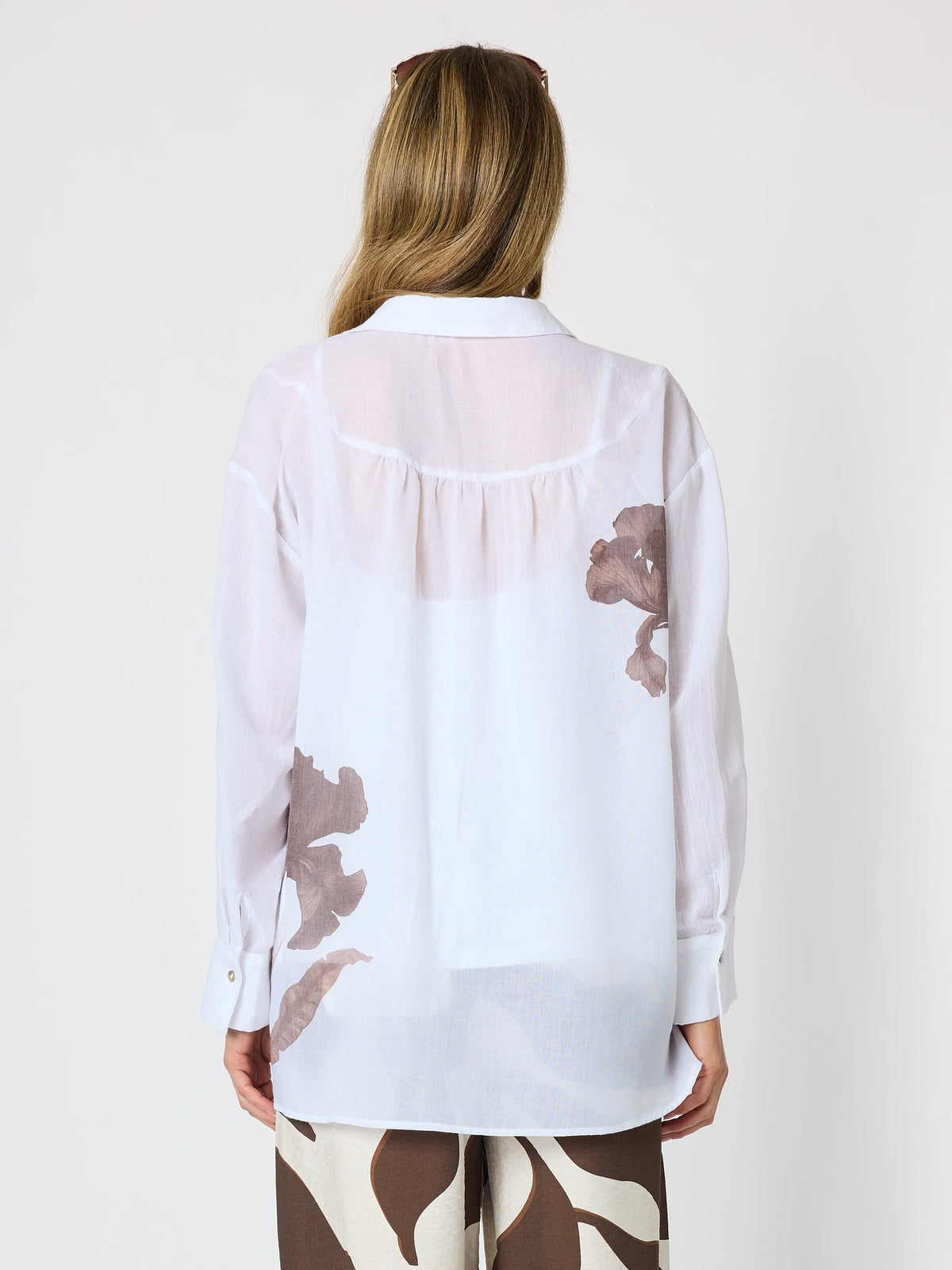 Clarity Rosa Floral Print Sheer Shirt (White Mocha)