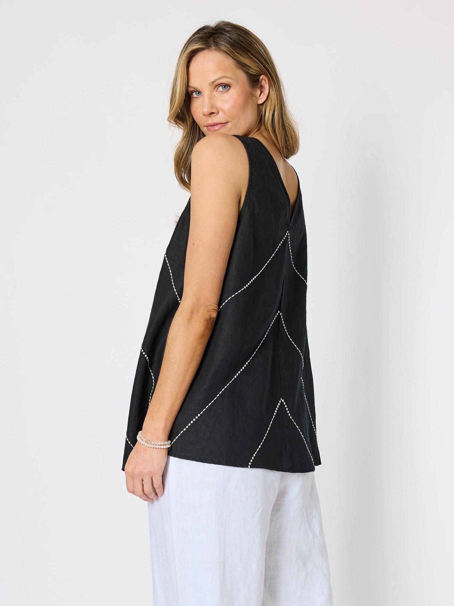 Hammock & Vine Haven Chevron Stitch Linen Cami (Black/White)