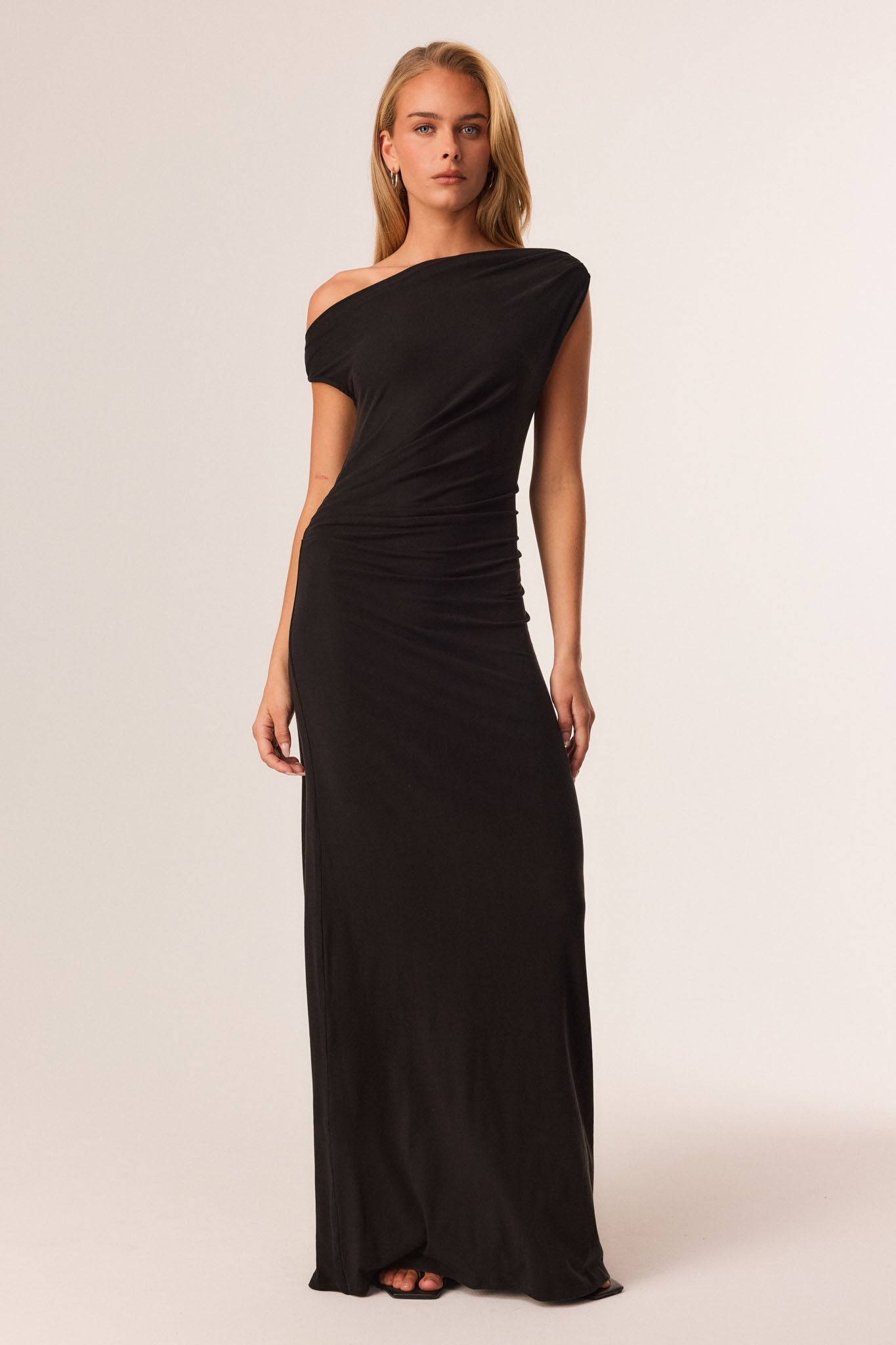 SNDYS MACY MAXI DRESS (Black)