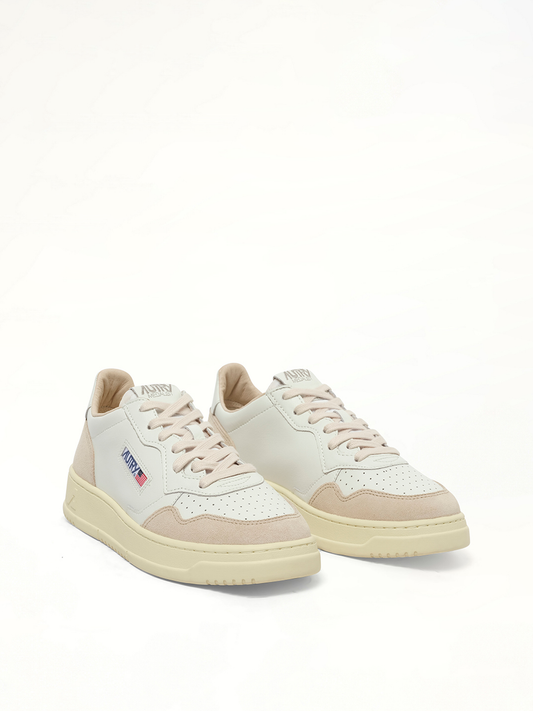 AUTRY Medalist Low Sneakers (White)