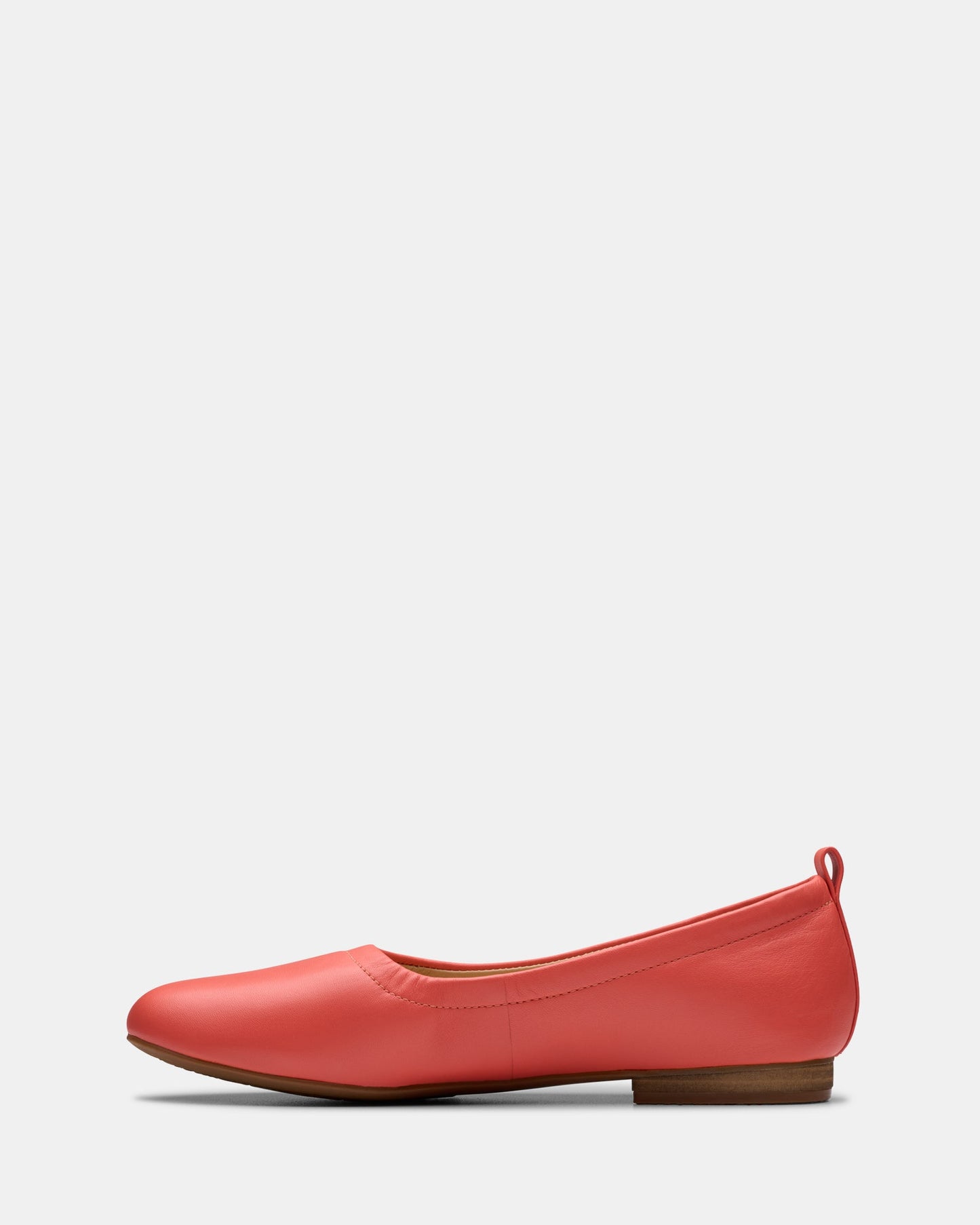 Fawna Soft Coral Leather