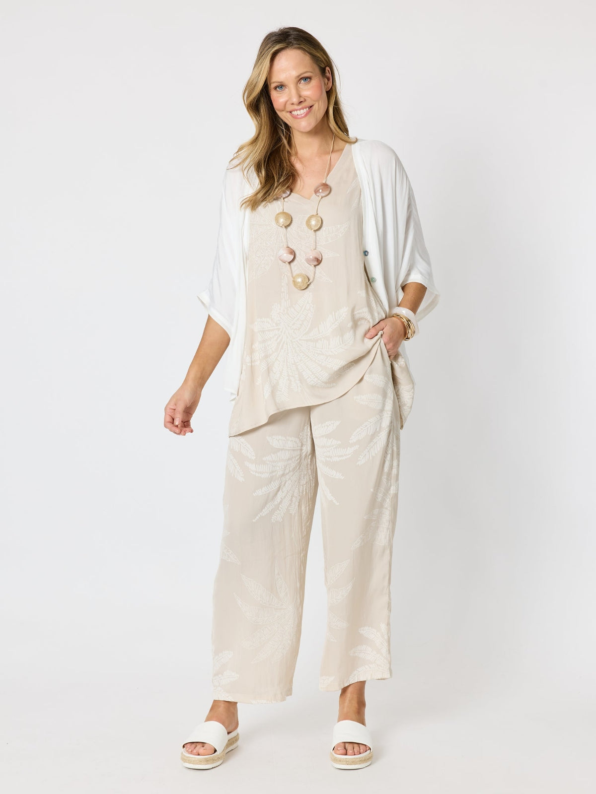 Hammock & Vine Sunset Palm Print Wide Leg Pant (Natural/White)