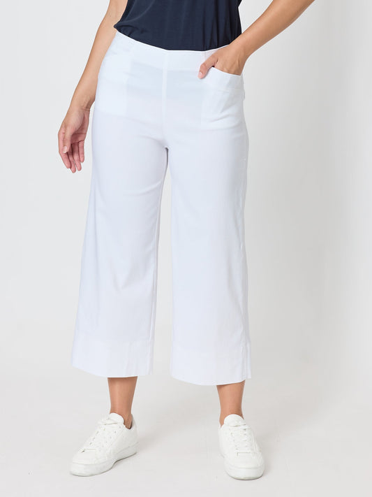 Image of a model wearing Pants. Product name - Zara Wide Leg Pant White in White colour by brand - Threadz