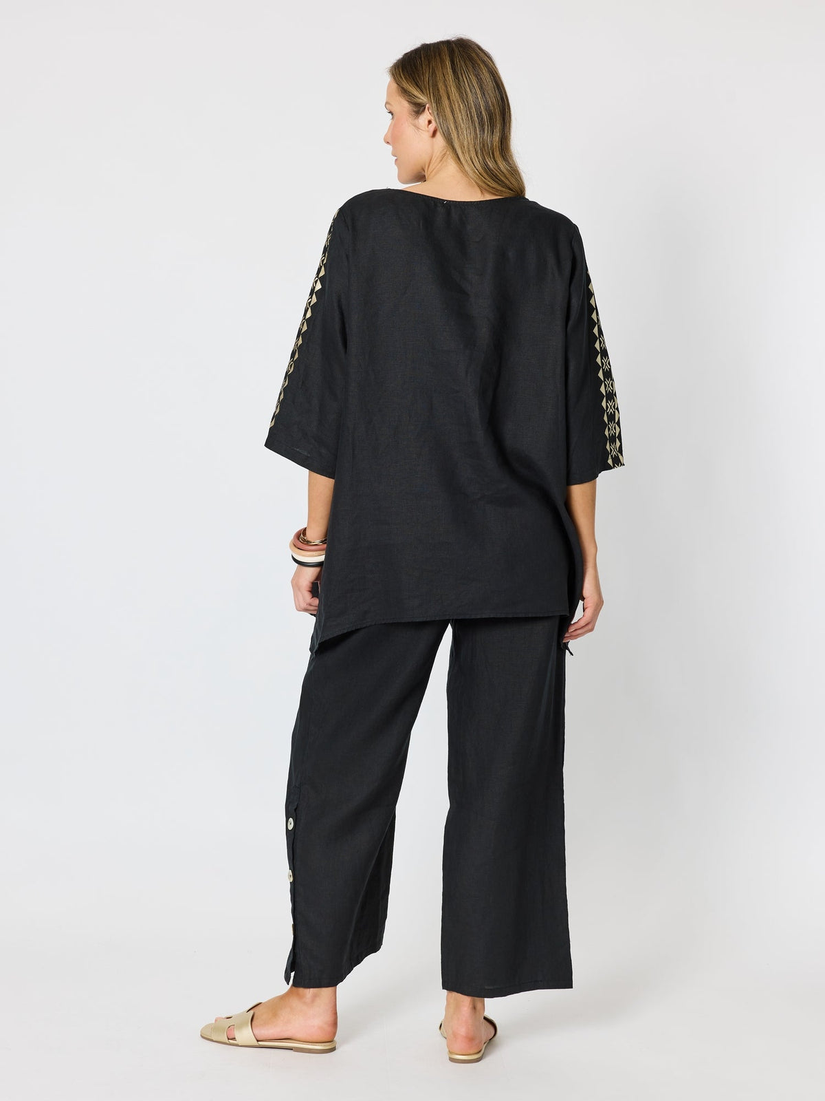 Hammock & Vine Soleil Foil Print Linen Top (Black/Gold)