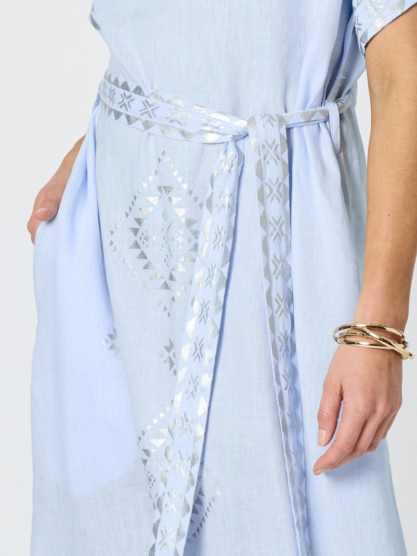 Hammock & Vine Soleil Foil Print Linen Dress (Sky Blue Silver)