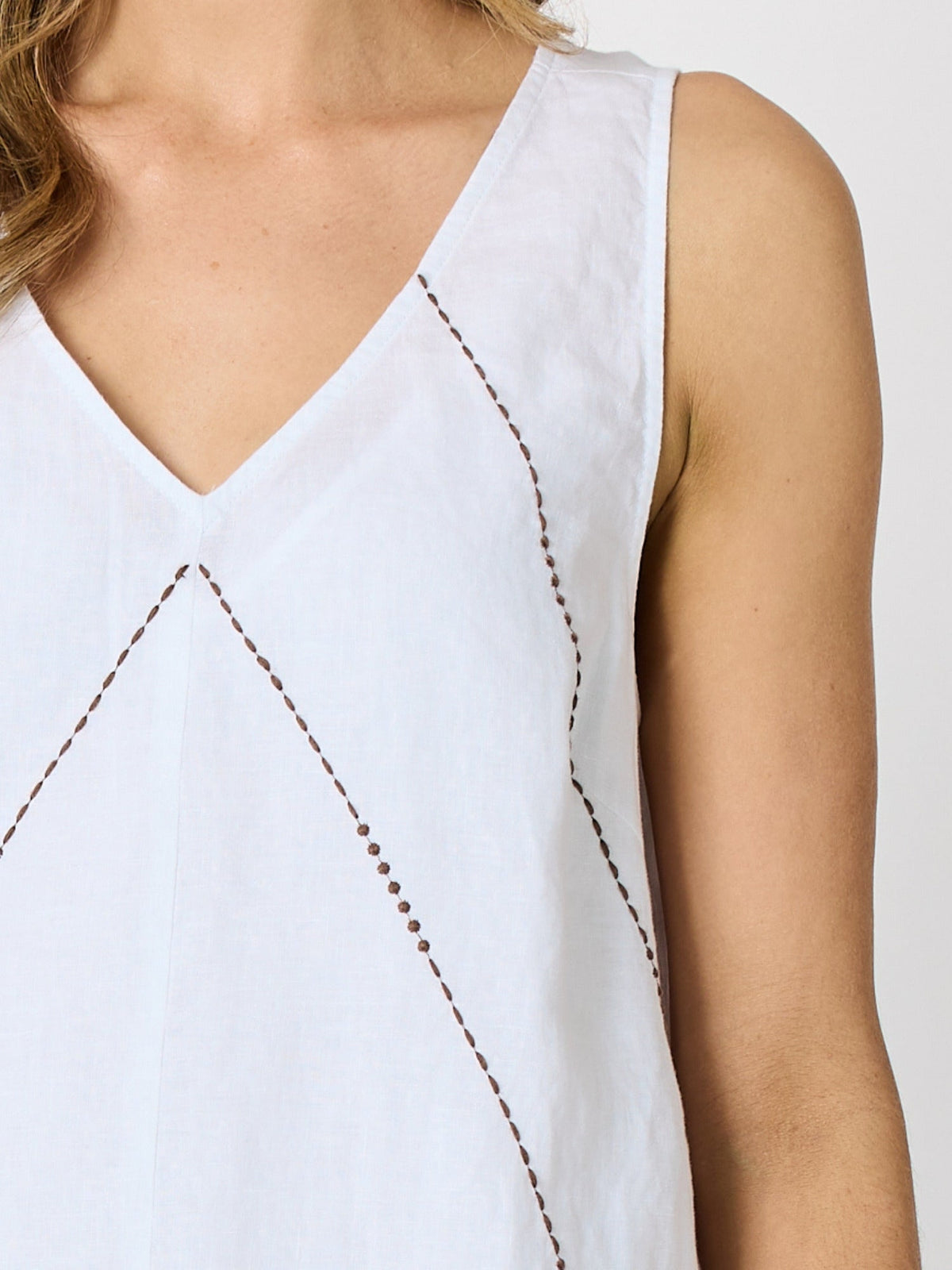 Hammock & Vine Haven Chevron Stitch Linen Dress (White Mocha)