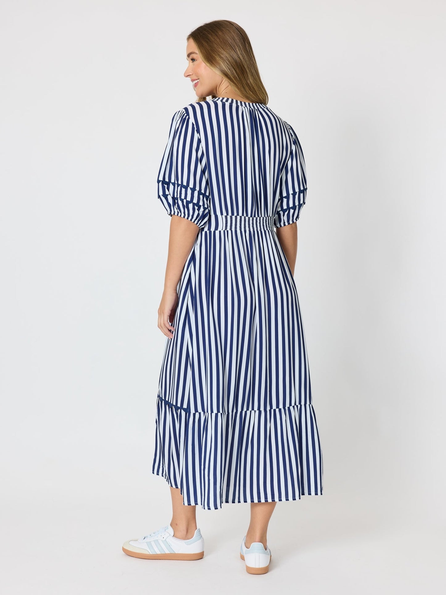 Threadz Montecito Stripe Print Dress (Navy/White)